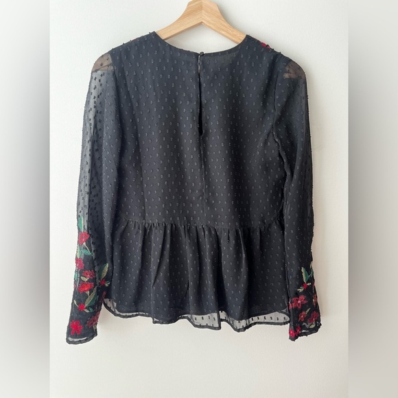 American Eagle Embroidered Floral Blouse - Picture 4 of 5